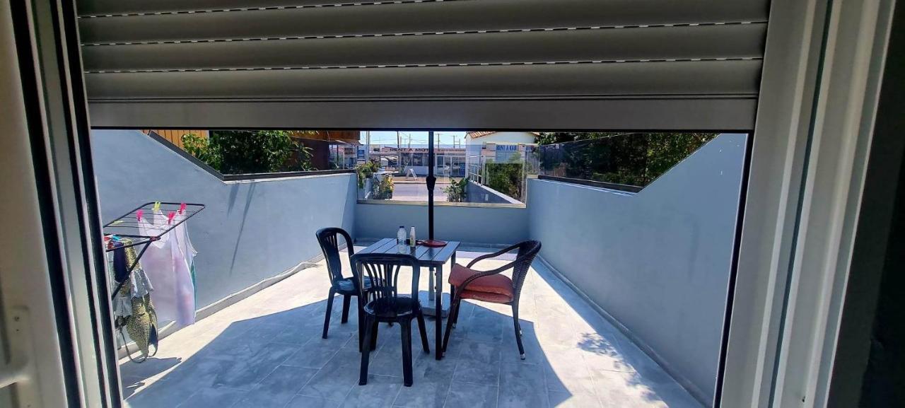 Jack Daniel Friends Apartamento Faliraki Exterior foto
