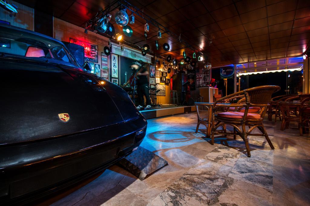 Jack Daniel Friends Apartamento Faliraki Exterior foto